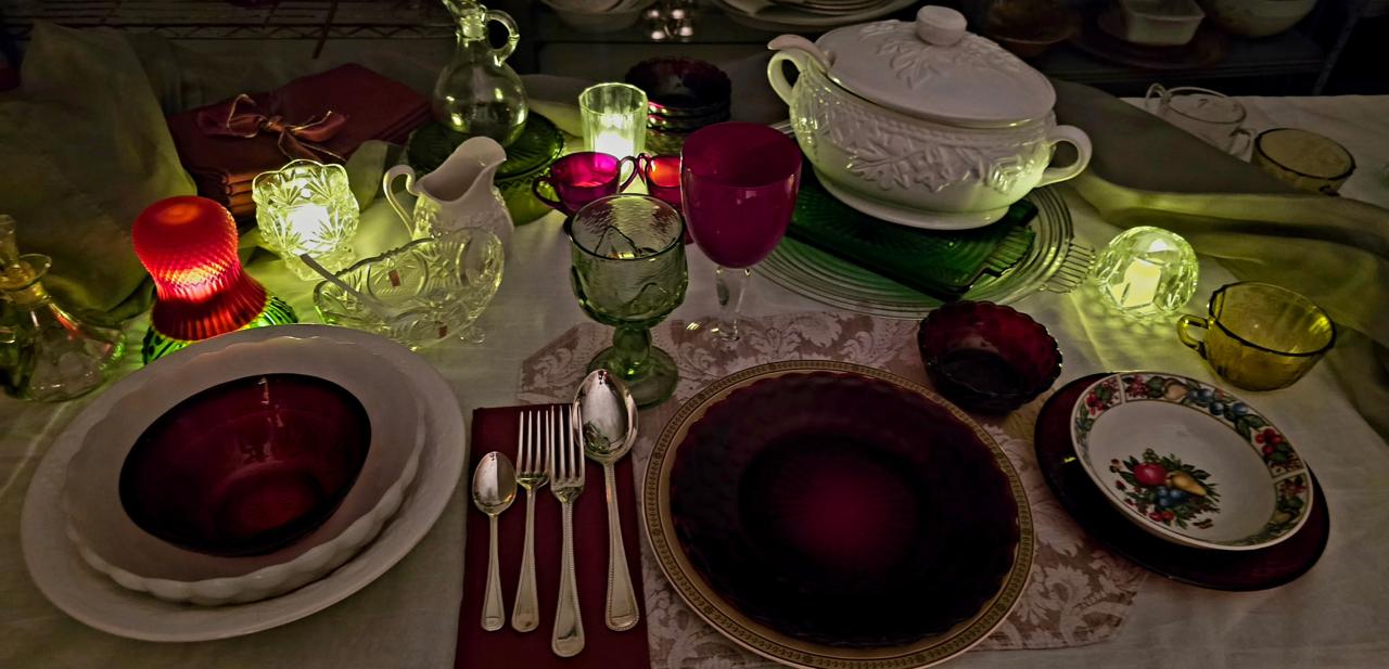 Uranium glow tablescape